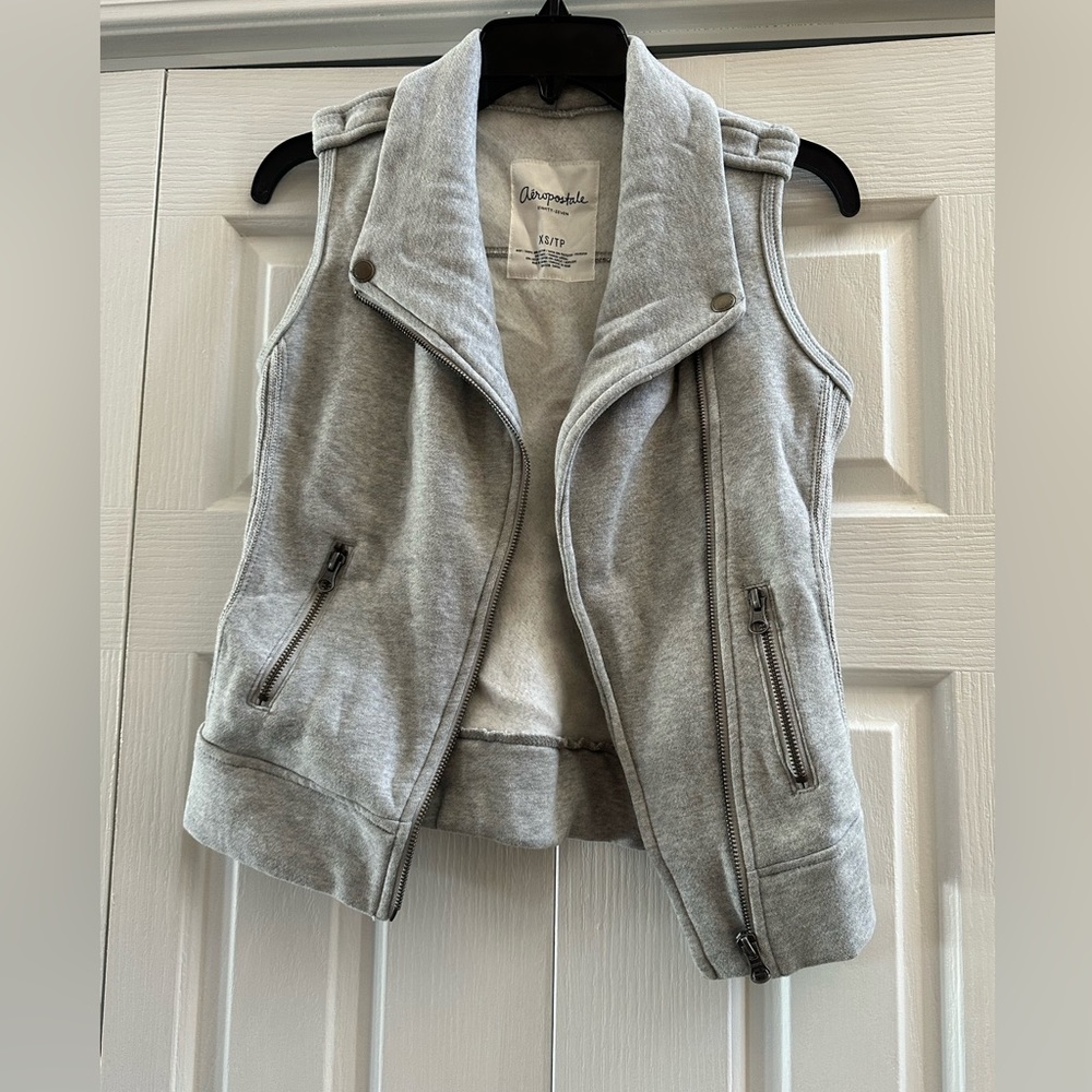 XS Aeropostale Grey Vest